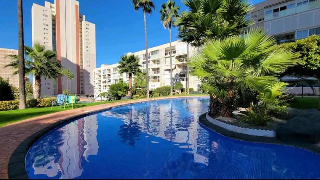 Vacanza Luxury Complex- Parking , Pool Only In The Summer , Rincon De Loix Benidorm Exterior foto