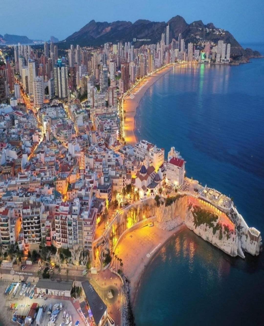 Vacanza Luxury Complex- Parking , Pool Only In The Summer , Rincon De Loix Benidorm Exterior foto