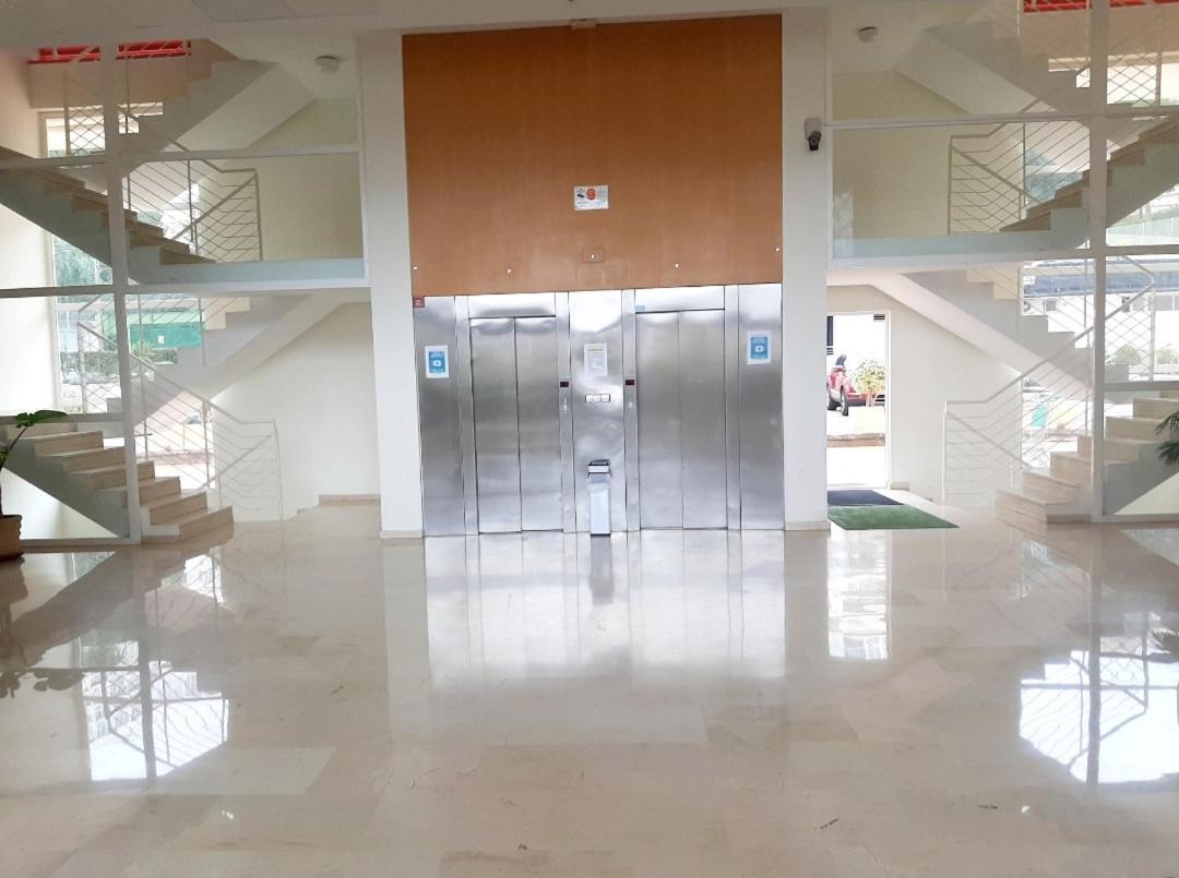 Vacanza Luxury Complex- Parking , Pool Only In The Summer , Rincon De Loix Benidorm Exterior foto